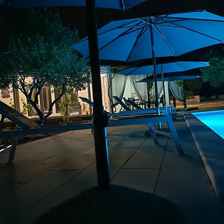 House Beka فيلة