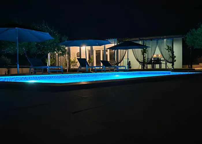 House Beka * שיבניק